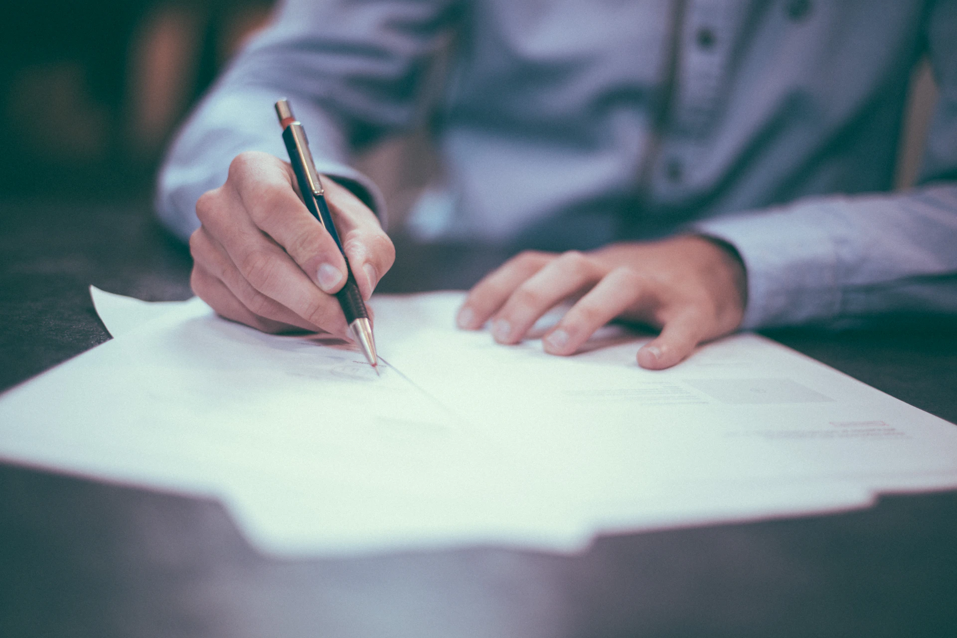 Firma de contrato de alquiler LAU